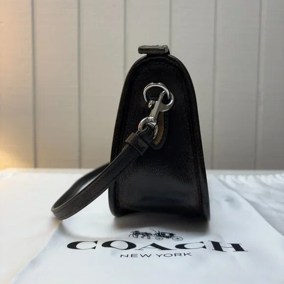 Coach Waverly Bag in Loved Leather (Black) - Picture 3 of 9